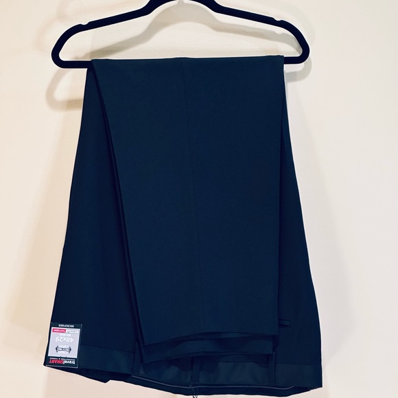 🌟HP🌟Black Microfiber Pants Travel Smart Big & Tall by Roundtree & Yorke 48x29 - Picture 1 of 9